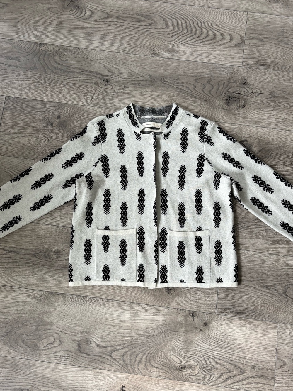 Anthropologie PILCRO Ivory & Black Patterned Cardigan - Women’s Small